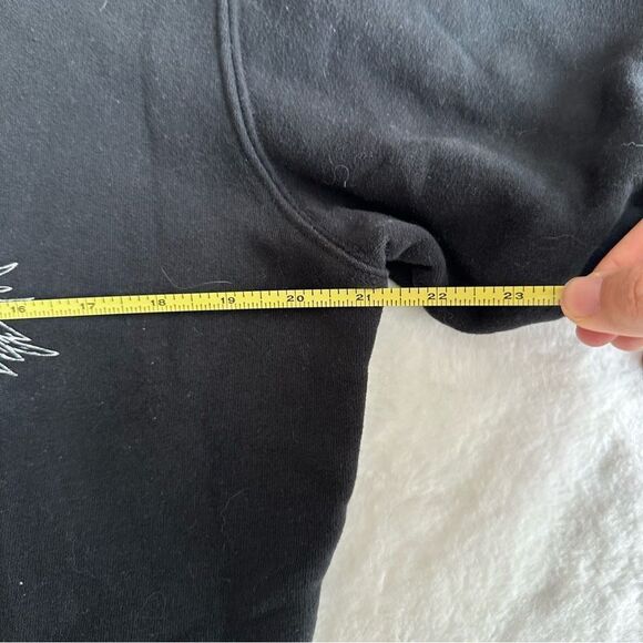 Hollister Graphic Band Crewneck Cropped Sweatshirt Women’s Size Small - Picture 7 of 11